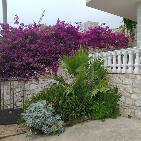 Villa Alimema Sarande Luaran gambar
