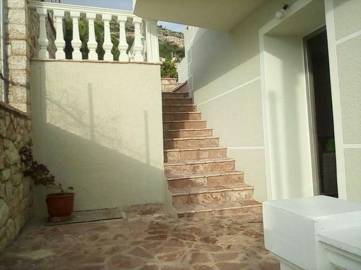 Villa Alimema Sarande Luaran gambar